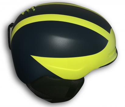 Michigan Wolverines ski helmet4.jpg